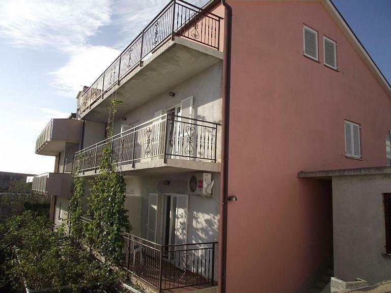 פובילה Apartments Tuzlak מראה חיצוני תמונה